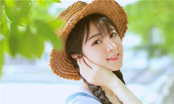 台前试管代怀生子需要多少钱？全面解析费用构成与选择方案